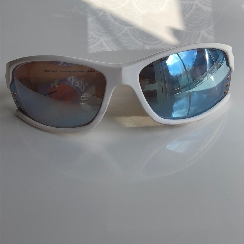 Pepper’s Sunglasses